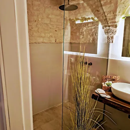 Trullo D'aragona Holiday home *